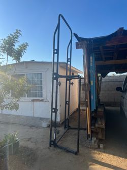 Pickup truck rack
