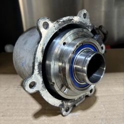 Nissan/Infiniti Rear differential coupling