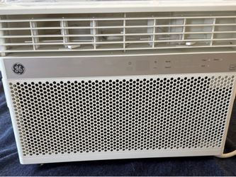 GE 14,000 BTU SMART WINDOW AC