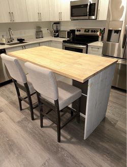 Custom Kitchen Island and stools