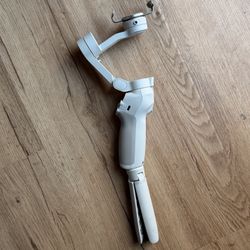 DJI OSMO MOBILE SE GIMBAL FOR PHONE 