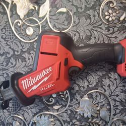 🔥 Milwaukee M18 Fuel Hackzall (Tool Only) – BRAND NEW 