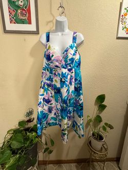 Floral dress size 14P