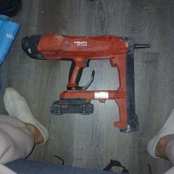 Hitting Concrete nail gun heavy duty