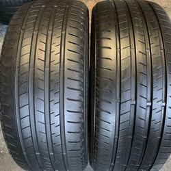 Two 245-35-21 Bridgestone Alenza RFT Run Flat