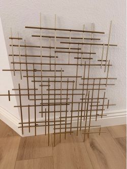 Chic Wall Decor - Piping Art