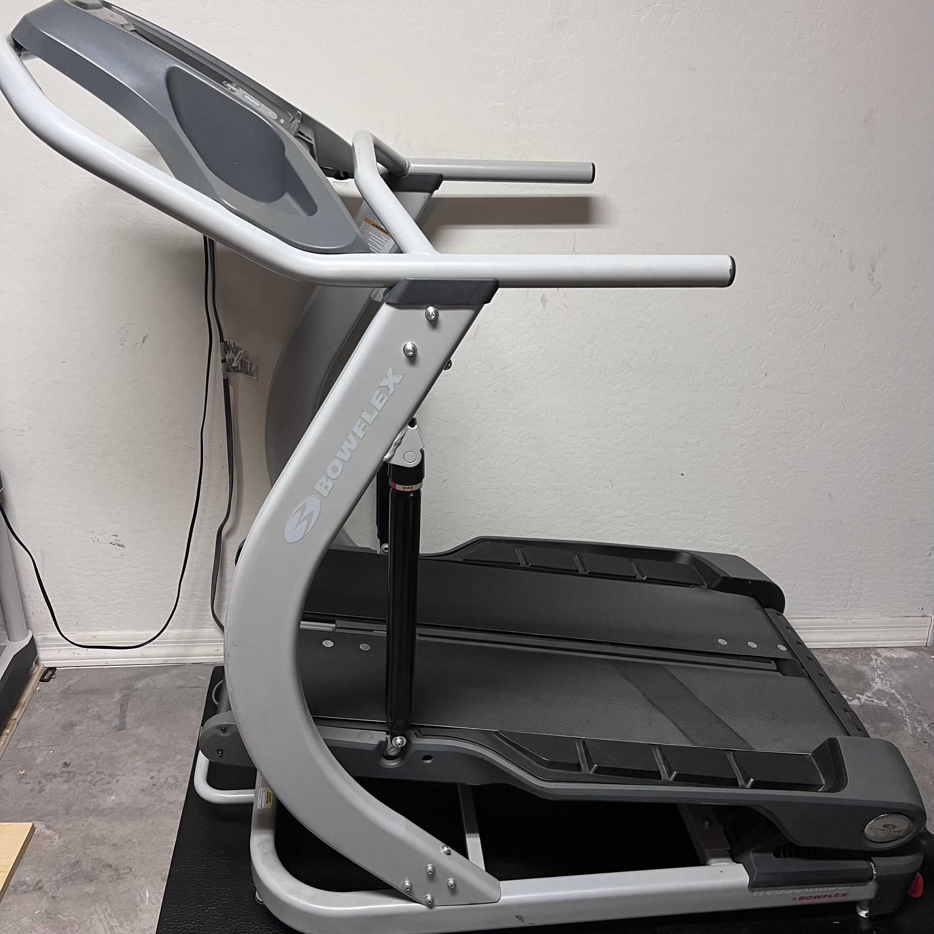 BowFlex TreadClimber