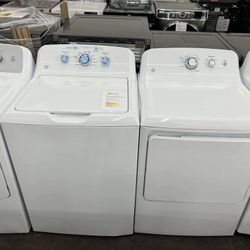 GE 4.0 cu. ft. Top Load Washer & 6.2 cu. ft. Electric Dryer