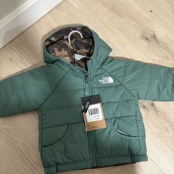 North Face Reversible jacket (2T)