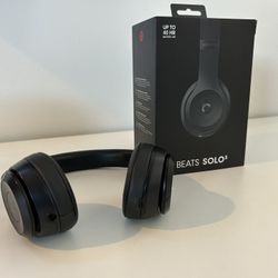 Beats Solo 3s Great Condition 