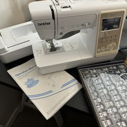 Brother SE625 Sewing And Embroidery Plus accessories 