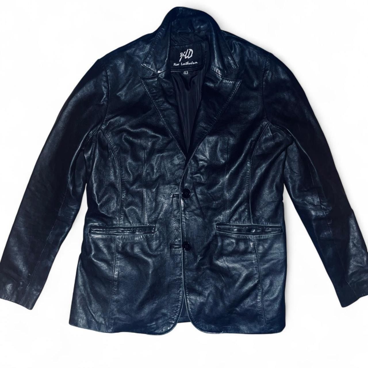 Matrix Style Two Button Black Leather Blazer - Unisex Women’s Black leather jacket size LG 90s 80s 70s vibe #leatherjacket #winter black leather blaz