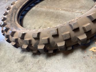 1x 110x90-19 bike tire $25