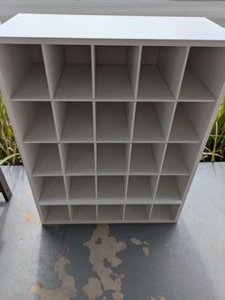 Five by five organizer with removable dividers for larger storage