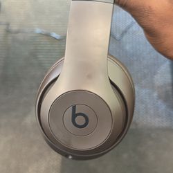Beats Studio Pros