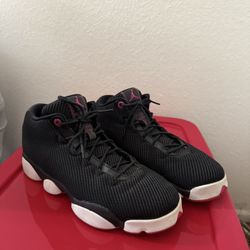 Nike Air Jordan Horizon Low "Black Vivid Pink" 7 (GS/Youth) – Style 846365-009