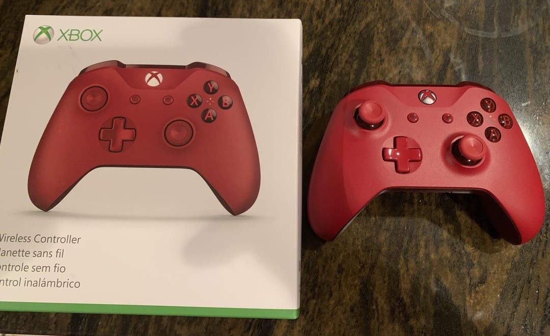 Red Xbox Controller