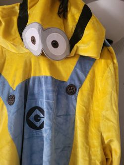Minion adult costume  XL