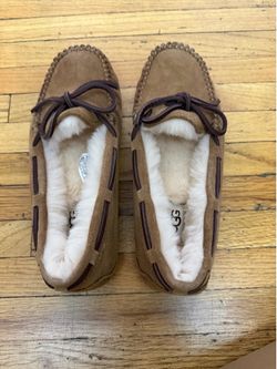 Women's Moccasin Slippers