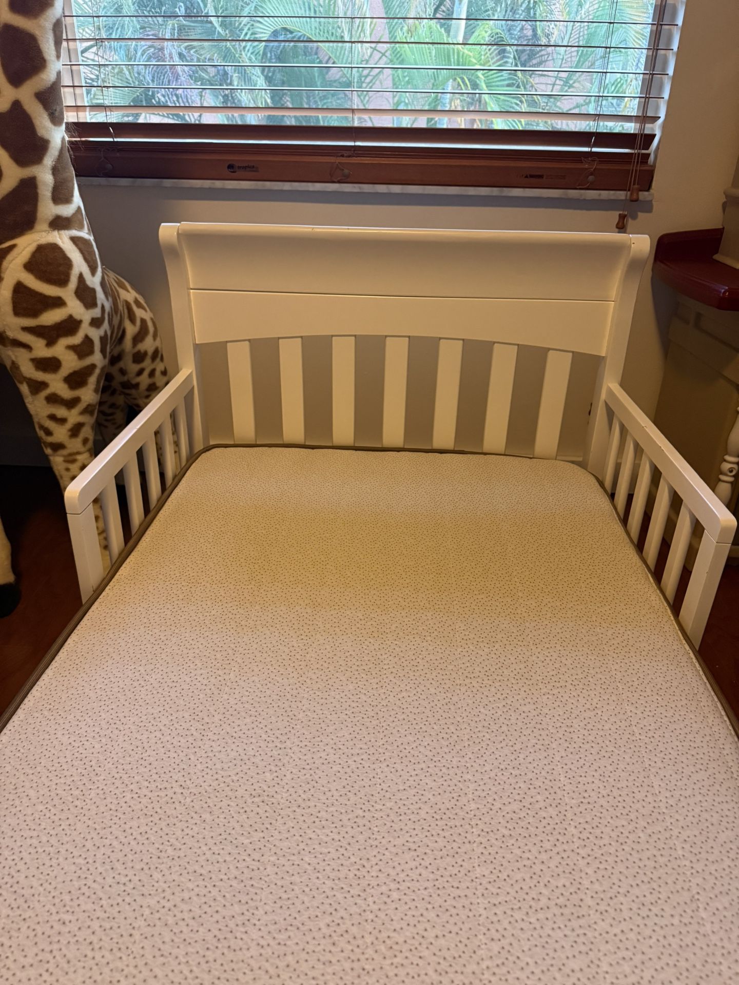 Toddle Bed With My Green Mattress Emily Organic Crib Mattress