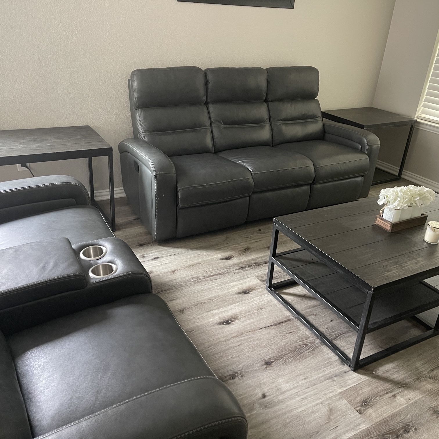 Leather Recliner Couch Set / Coffee Table Set