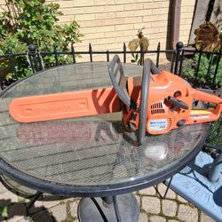 Husqvarna Chainsaw 