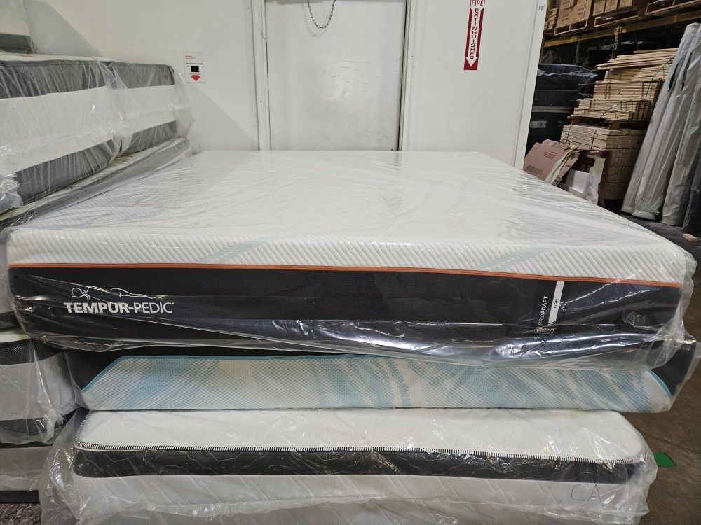 New King Size Tempurpedic Firm Memory Foam Mattress Special