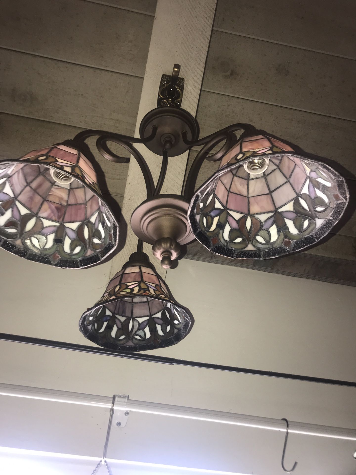 BEAUTIFUL STAINED GLASS CHANDELIER