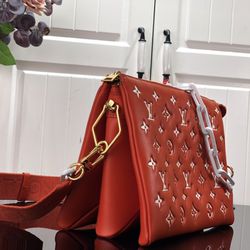 Louis Vuitton Coussin PM Bags 27 2 for Sale in New York, NY