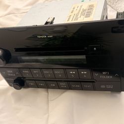 2007 Toyota Tundra Stock Radio