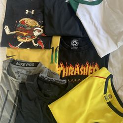 Boys T-shirts Sz M And L