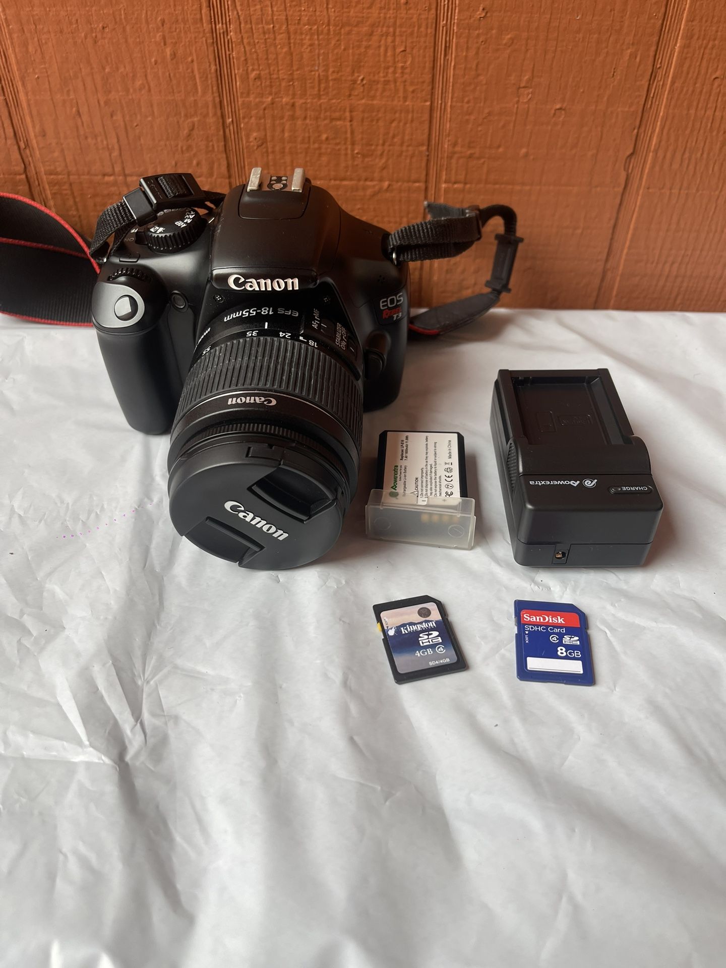 Canon EOS Rebel T3 (boîtier Nu) Pour Pièces Ou Réparation - état Non Fonctionnel
