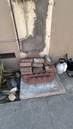 Free Bricks