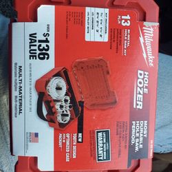 Milwakee Hole Dozer New