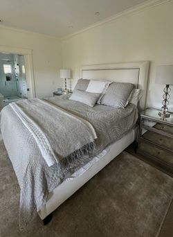 King bed headboard and base