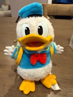 Pop Mart Mickey & Friends Donald Duck keychain with mini Disney Loungefly back pack