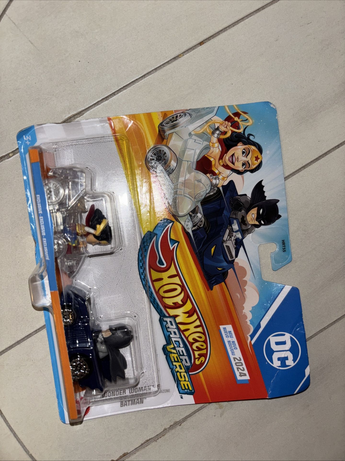 Hot Wheels Racer Verse Wonder Woman & Batman New