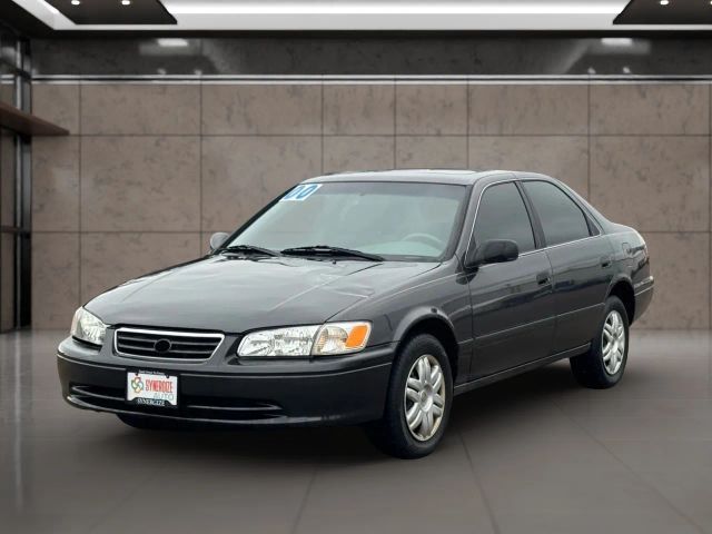 2000 Toyota Camry
