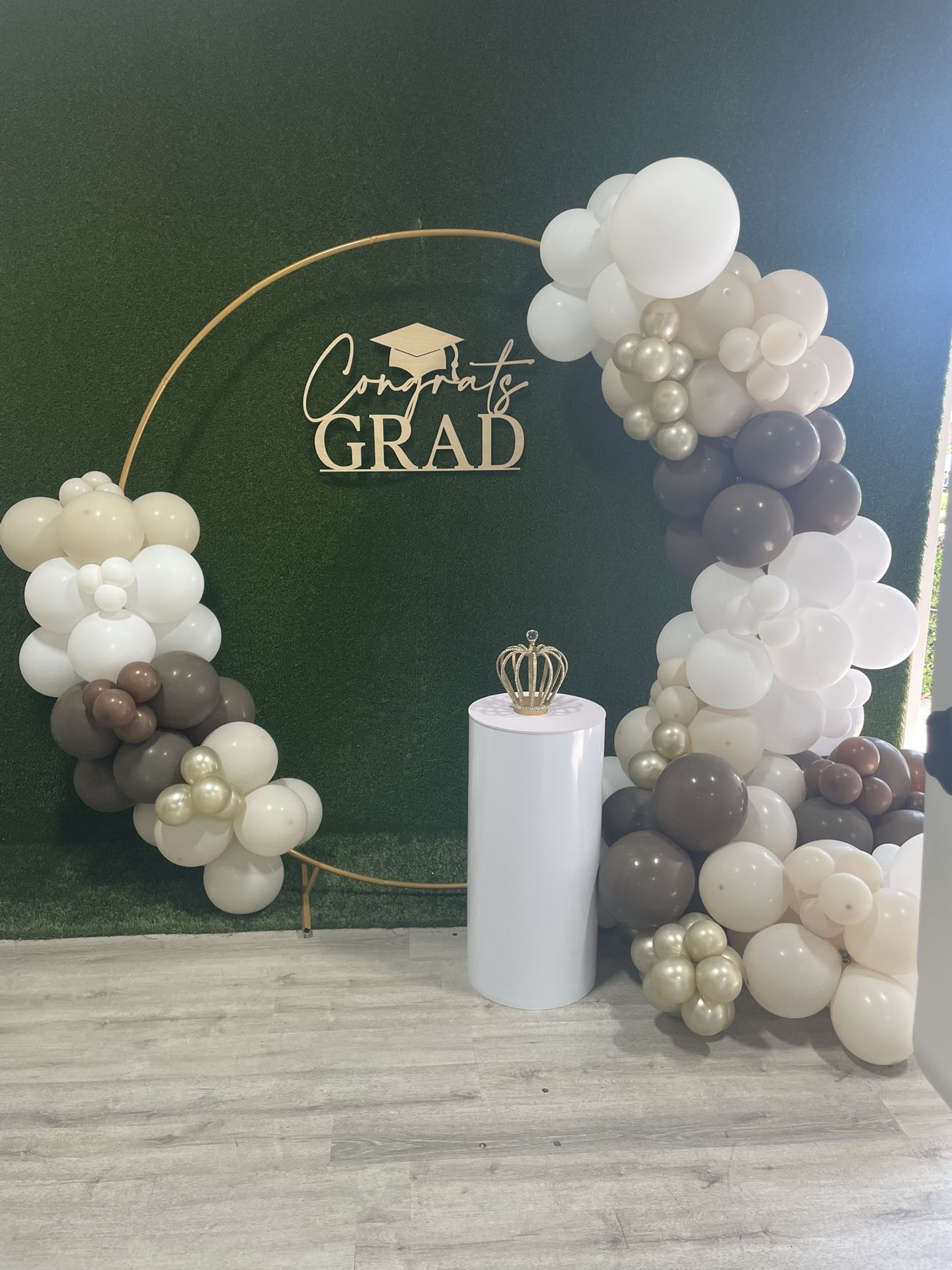 Backdrop Balloon Setup