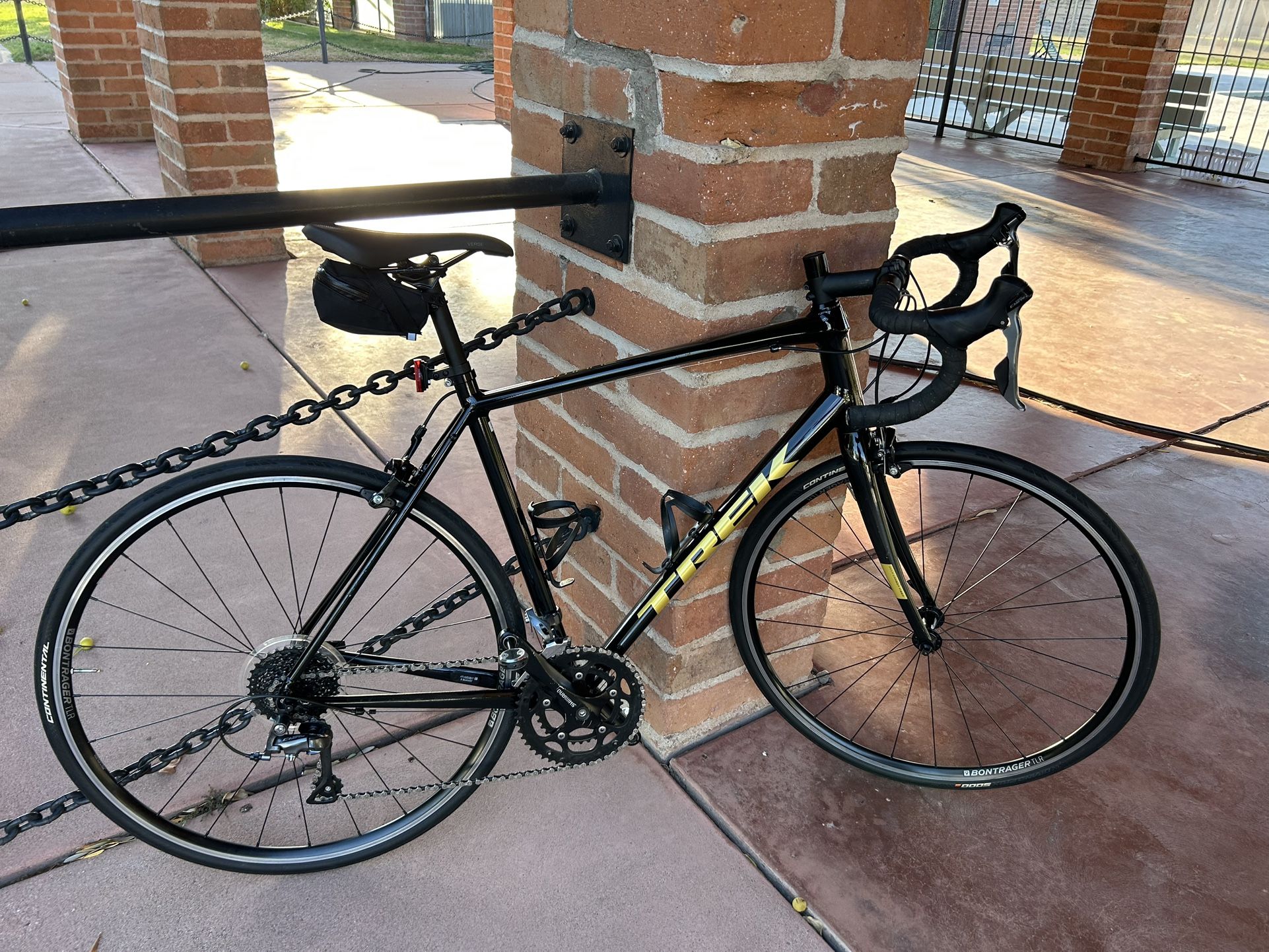Trek Domane AL 2 Shimano Claris 2x8 Rim