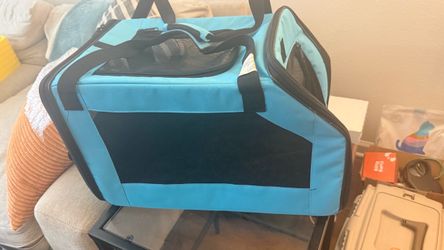 soft / fabric cat carrier