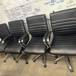 Office Chairs 