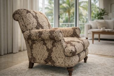 Elegant Upholstered Accent Chair – Patterned Fabric – Like New