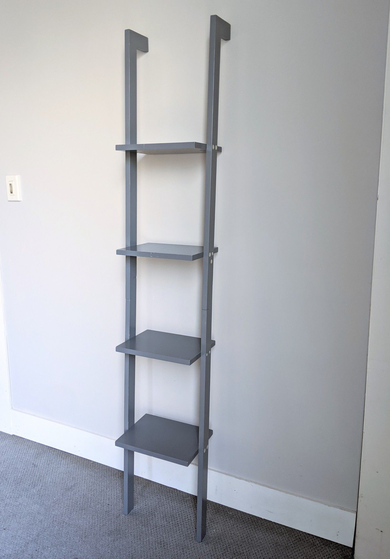 Ladder bookshelf / bookcase