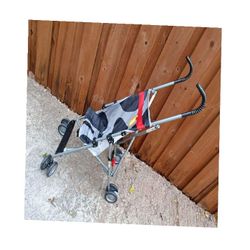 Children's Buggy – Protected and Stylish for Today's Families task question