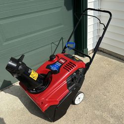 21 in. Power Clear Gas Snow Blower