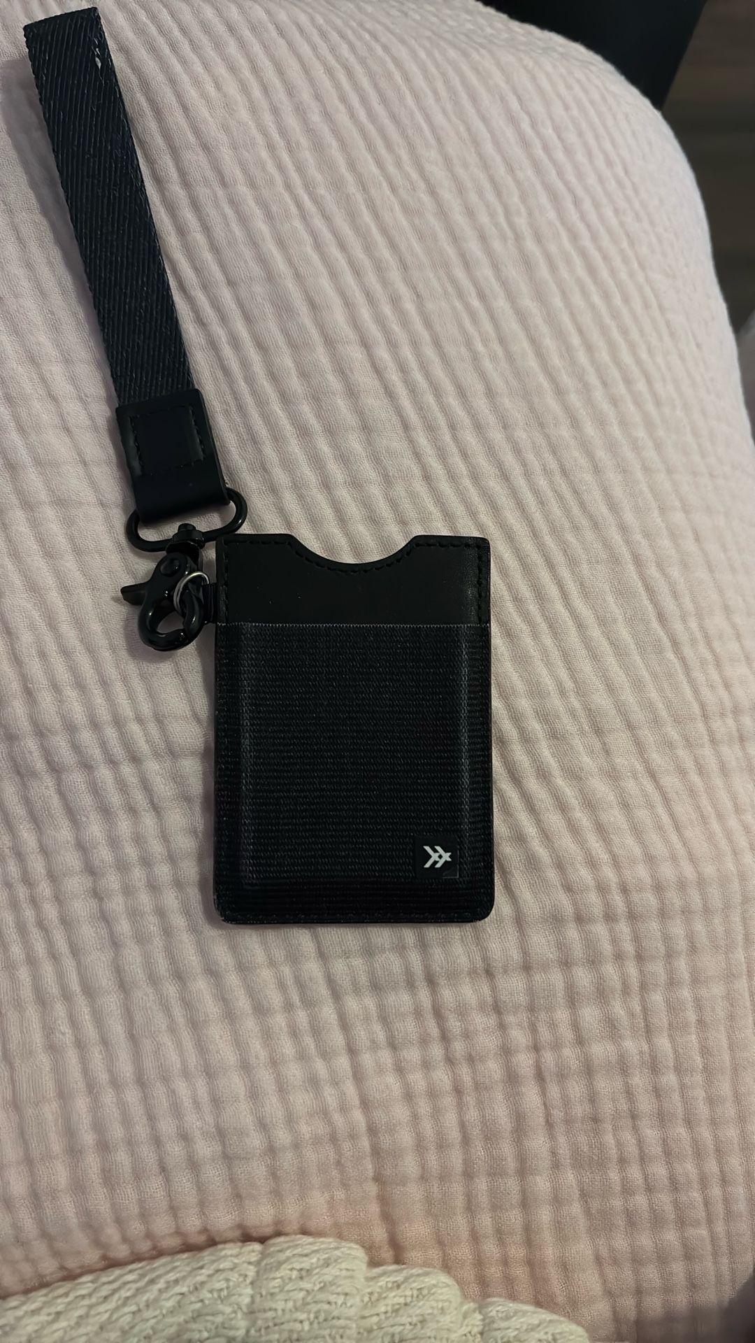 Threads Wallet Keychain Holder