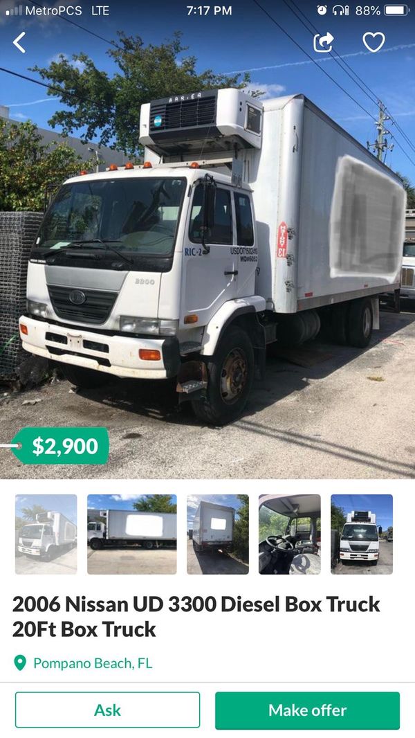 Nissan box truck