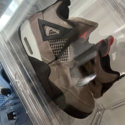 Jordan 4s 