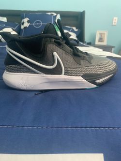 Tenis Nike para niño casi nuevos